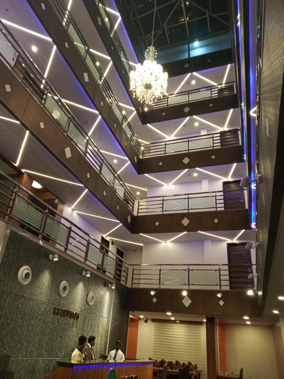 Npg Hotel Yelahanka Bagian luar foto
