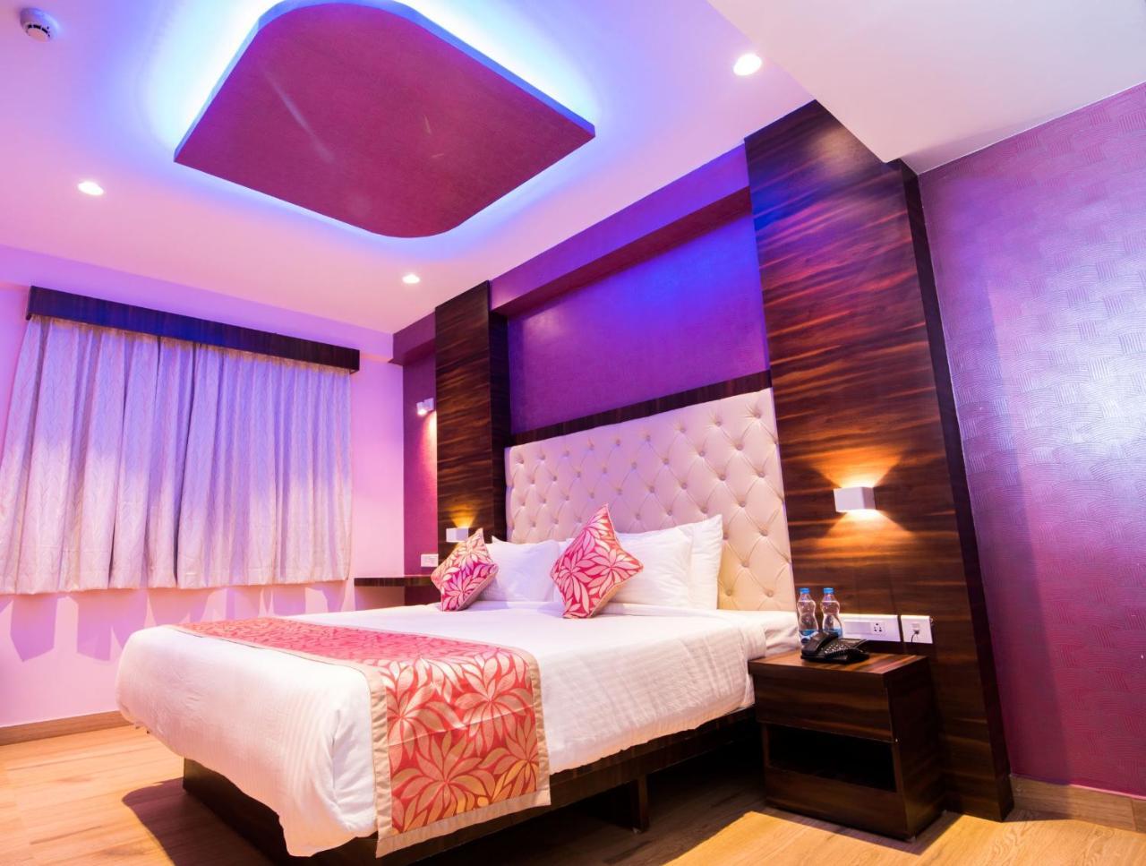 Npg Hotel Yelahanka Bagian luar foto