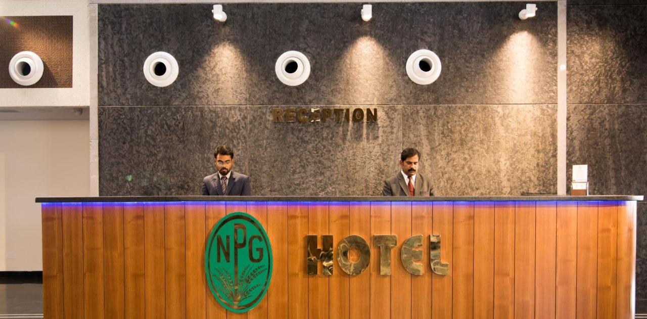 Npg Hotel Yelahanka Bagian luar foto